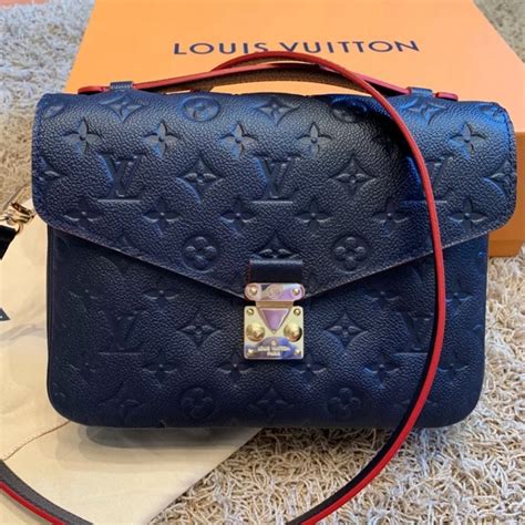 metis louis vuitton indossata|Luxury Monogram Empreinte Leather Blue .